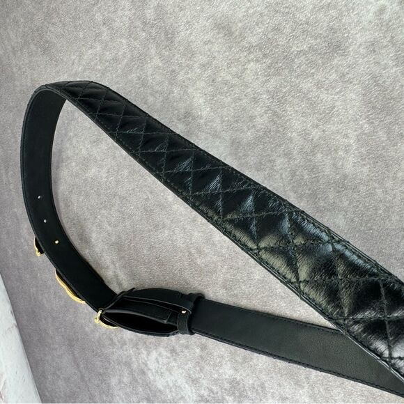 Gucci Zumi Black Leather Quilted Belt with Gold Buckle 550122 90/36 - Picture 4 of 10